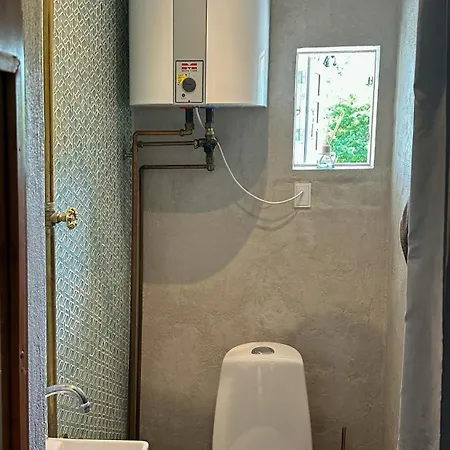 펜션 With Recycled Finds Near Nature