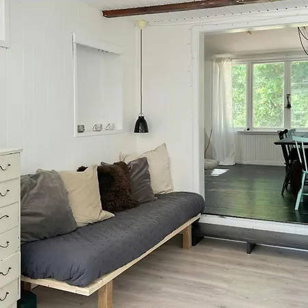 With Recycled Finds Near Nature *