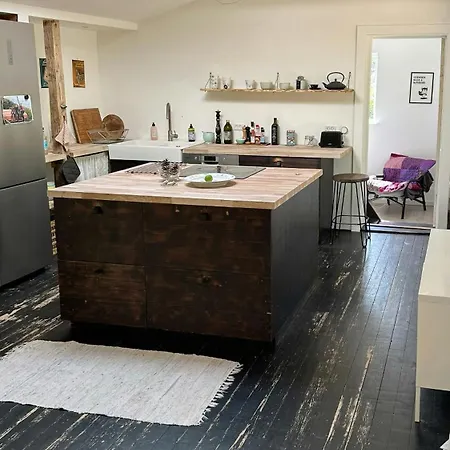 With Recycled Finds Near Nature * Græsted