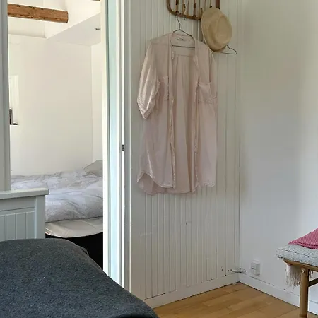 With Recycled Finds Near Nature *